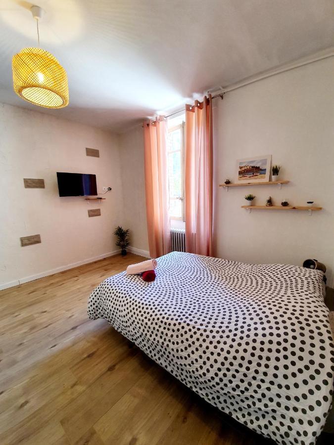 Studio Renove De 20 M2 Pour Deux Personnes Apartment Blaye-Les-Mines Exterior foto